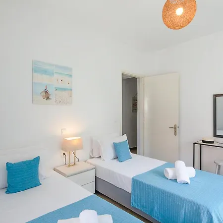 Apartmán Irini And *